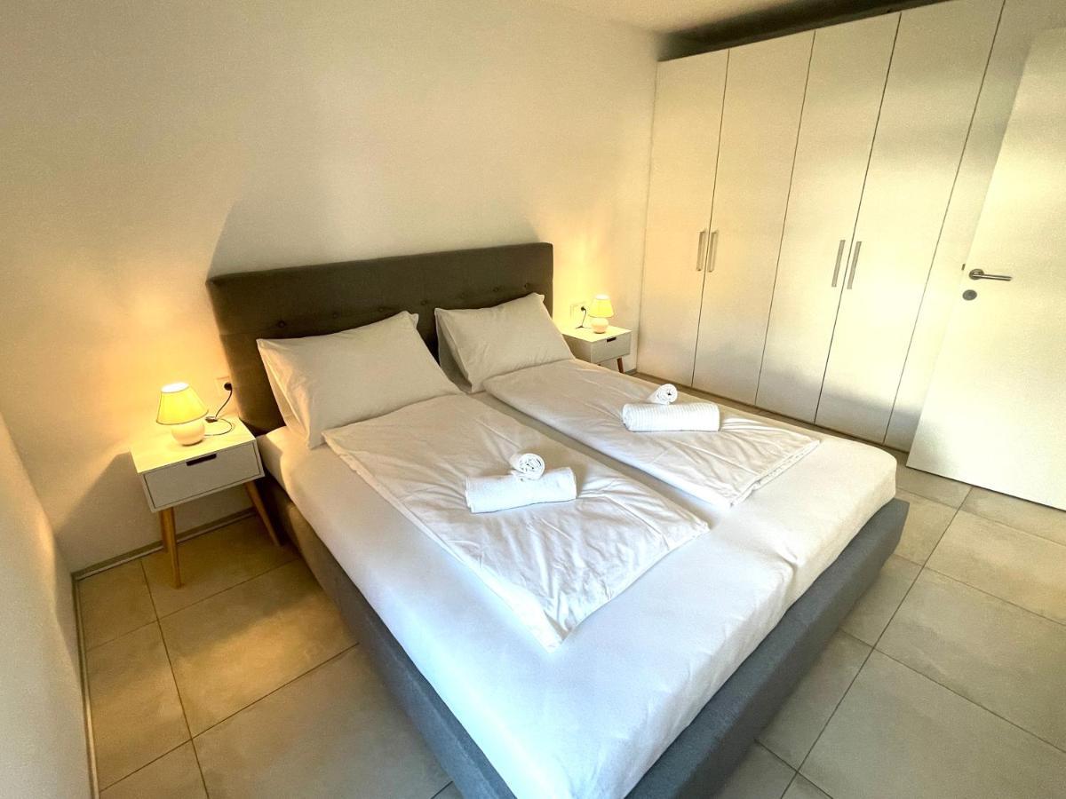 Homy City Lodge In Feldkirch, Grenznaehe Und Doch Zentral Exterior photo